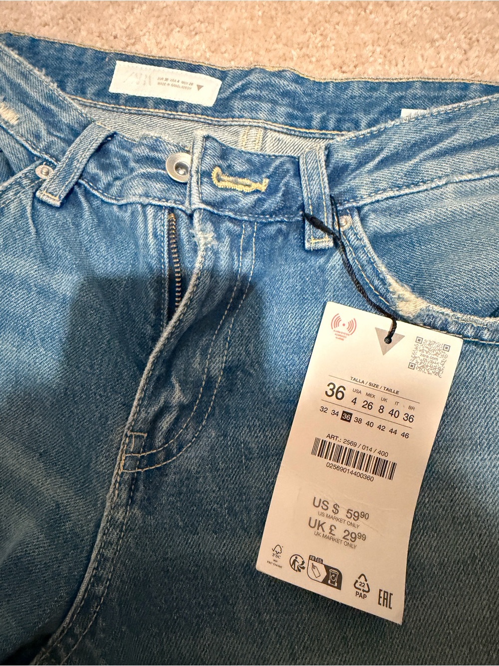 Zara Flare Ripped Mid-Rise Jeans - Picture 5 of 5